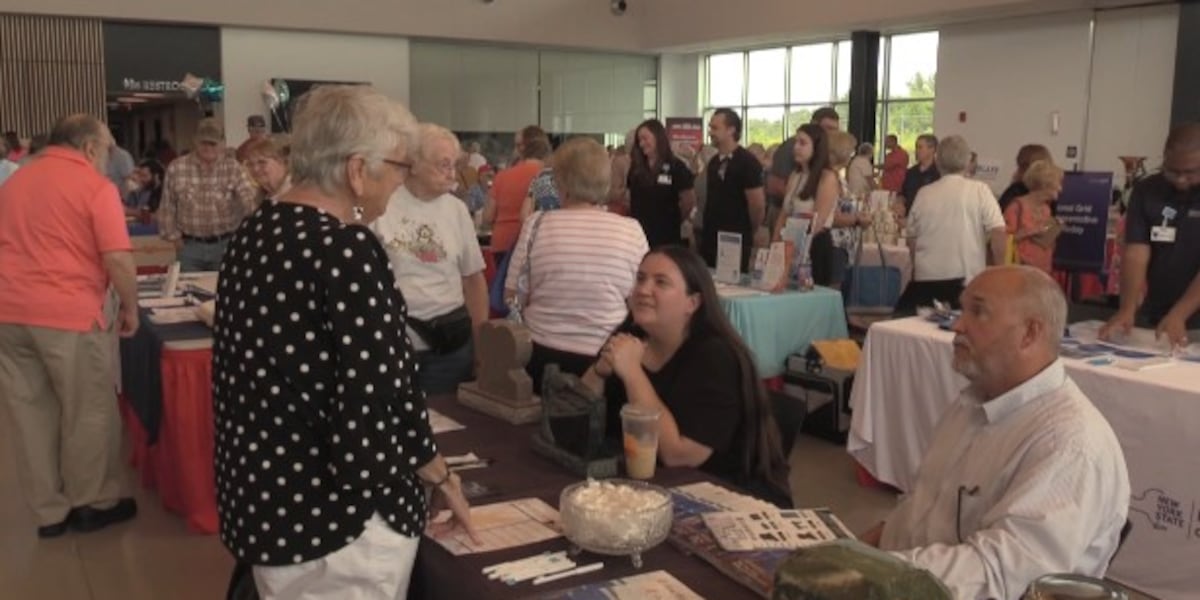Seniorama draws hundreds to Ogdensburg's airport