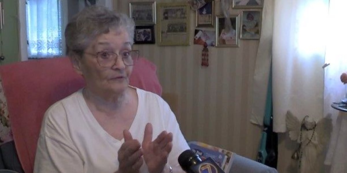‘Ooh, it's so good!' Mr. Food superfan, 88, gets special visit in Ogdensburg