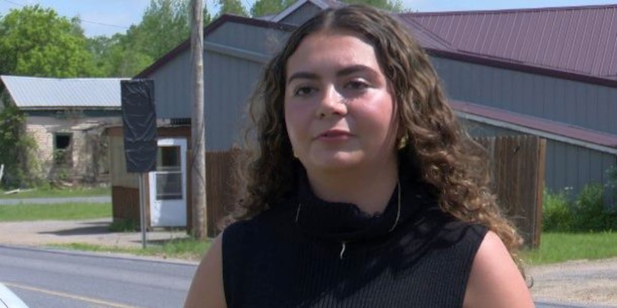 Student petitions for caution light after friend hurt in deadly crash